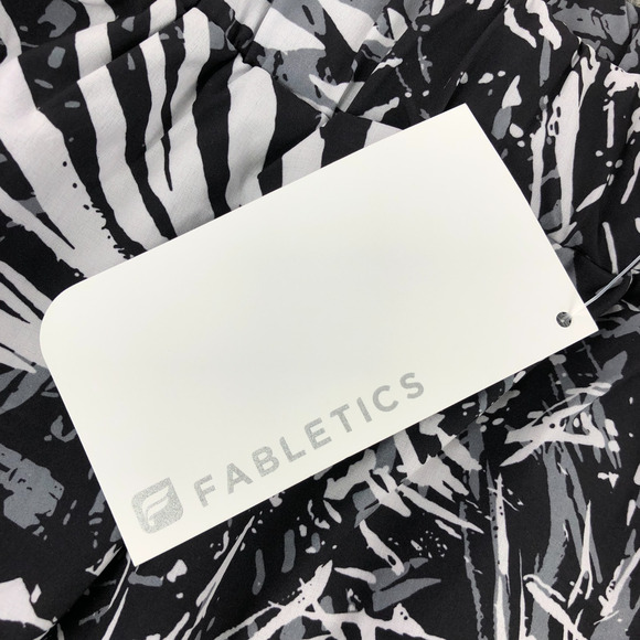 NEW Fabletics Womens Coverup Skirt Small 4/6 Black White Tropical Wrap-Front - Picture 7 of 10